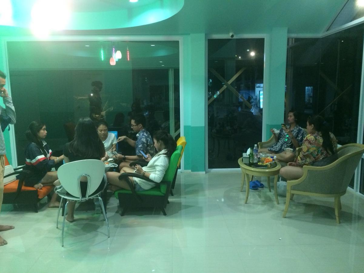 D.Samui Hostel Chaweng  Exterior photo